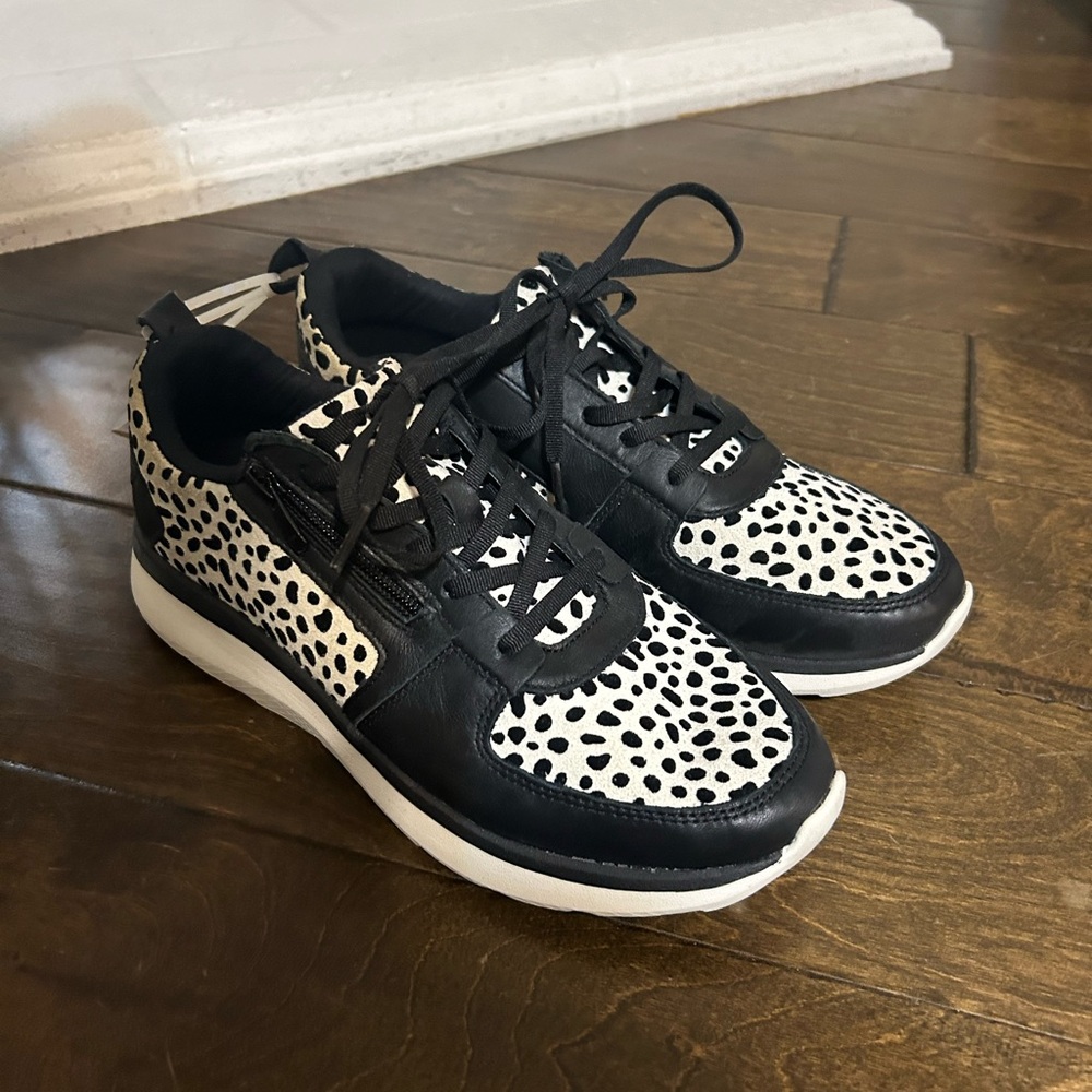 Vionic Remi Spot Women’s Athletic Shoes